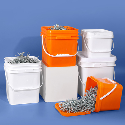 comprare Botti di stoccaggio alimentare multiuso di 4 galloni di plastica quadrata in PP con coperchio fabbricazione online