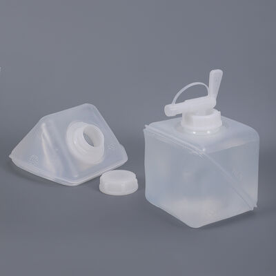 comprare Contenitore di acqua portatile da 1 litro di plastica pieghevole morbida Jerry può secchio di acqua ecologico con tappo fabbricazione online