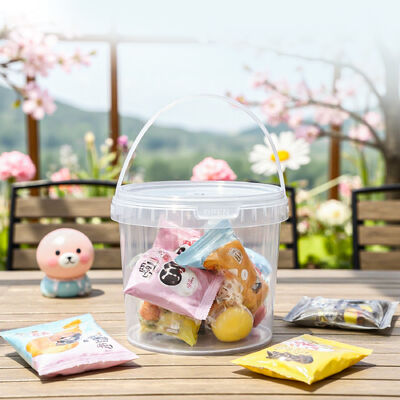 comprare Secchi di plastica rotondi ecologici con coperchi e manici per l'imballaggio sfuso di alimenti fabbricazione online