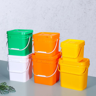 Barattoli di plastica quadrati di 3,5L, 5L, 6L, 10L e 20L con manico per lo stoccaggio degli attrezzi